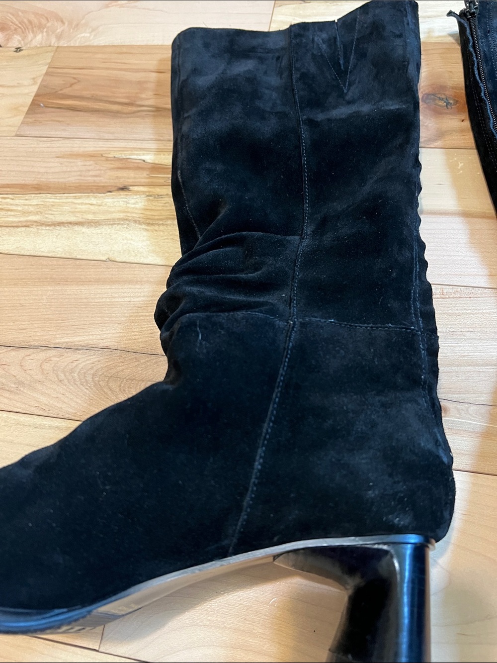 Ann Marino Black Suede Knee-High Heeled Boots - Picture 11 of 17